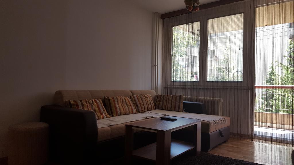 Apartment Зениця Екстер'єр фото